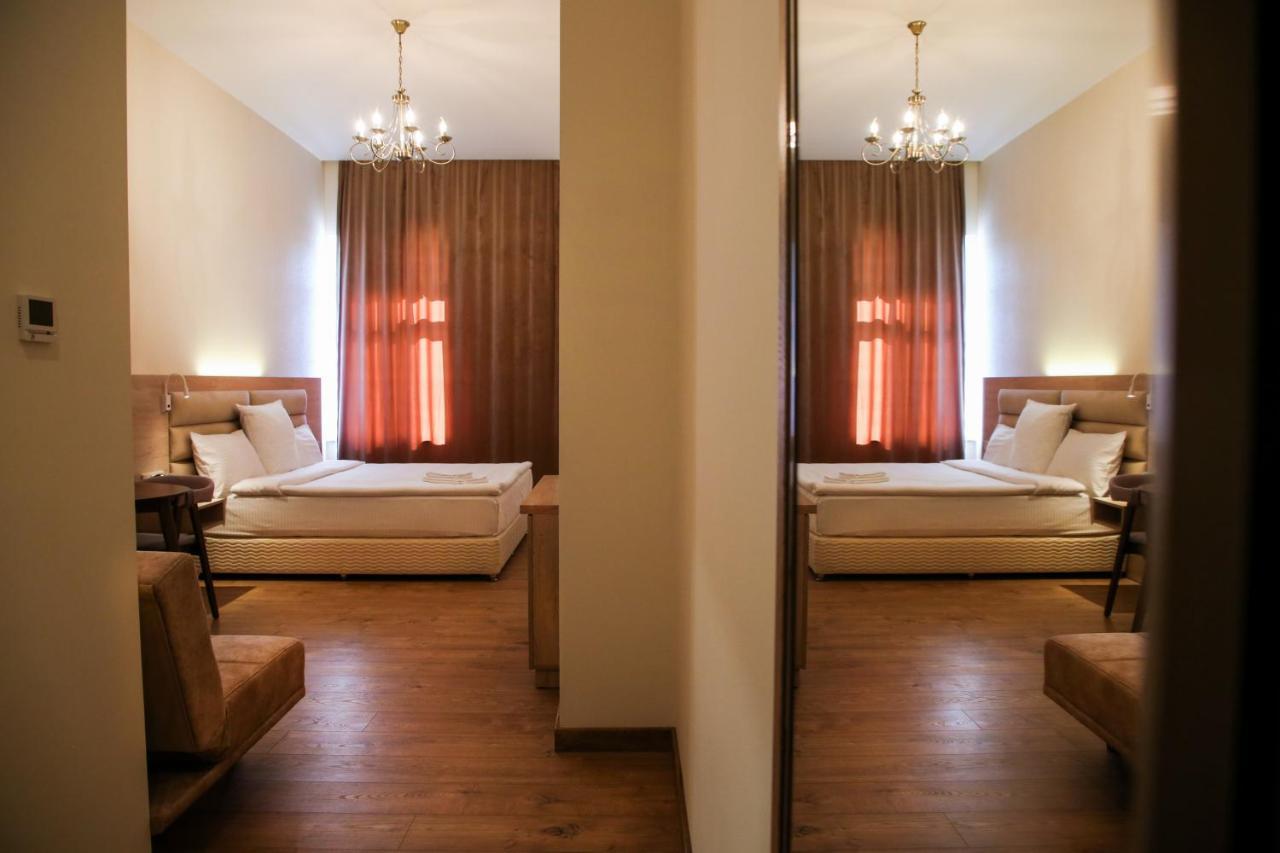 Kuma Hotel Gyumri Exterior photo