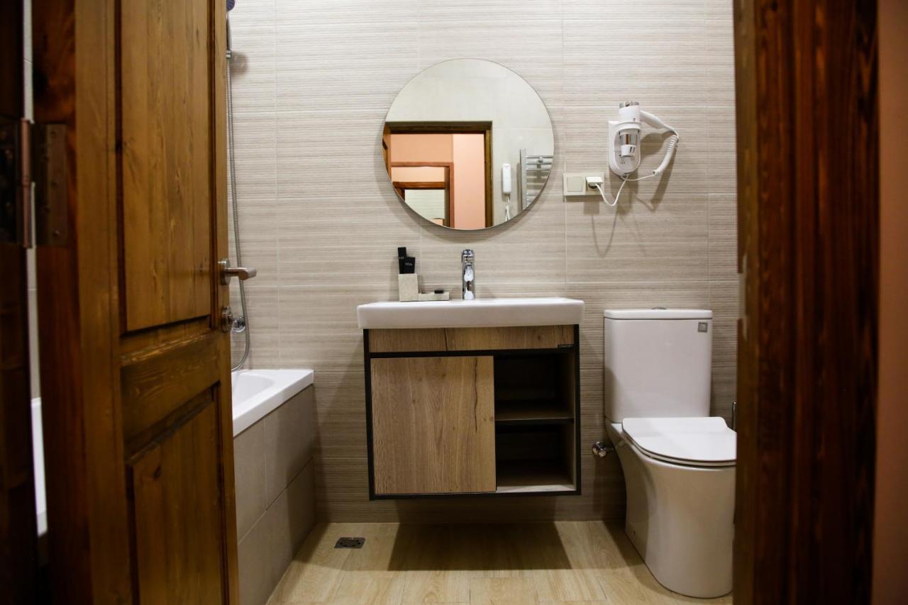 Kuma Hotel Gyumri Exterior photo